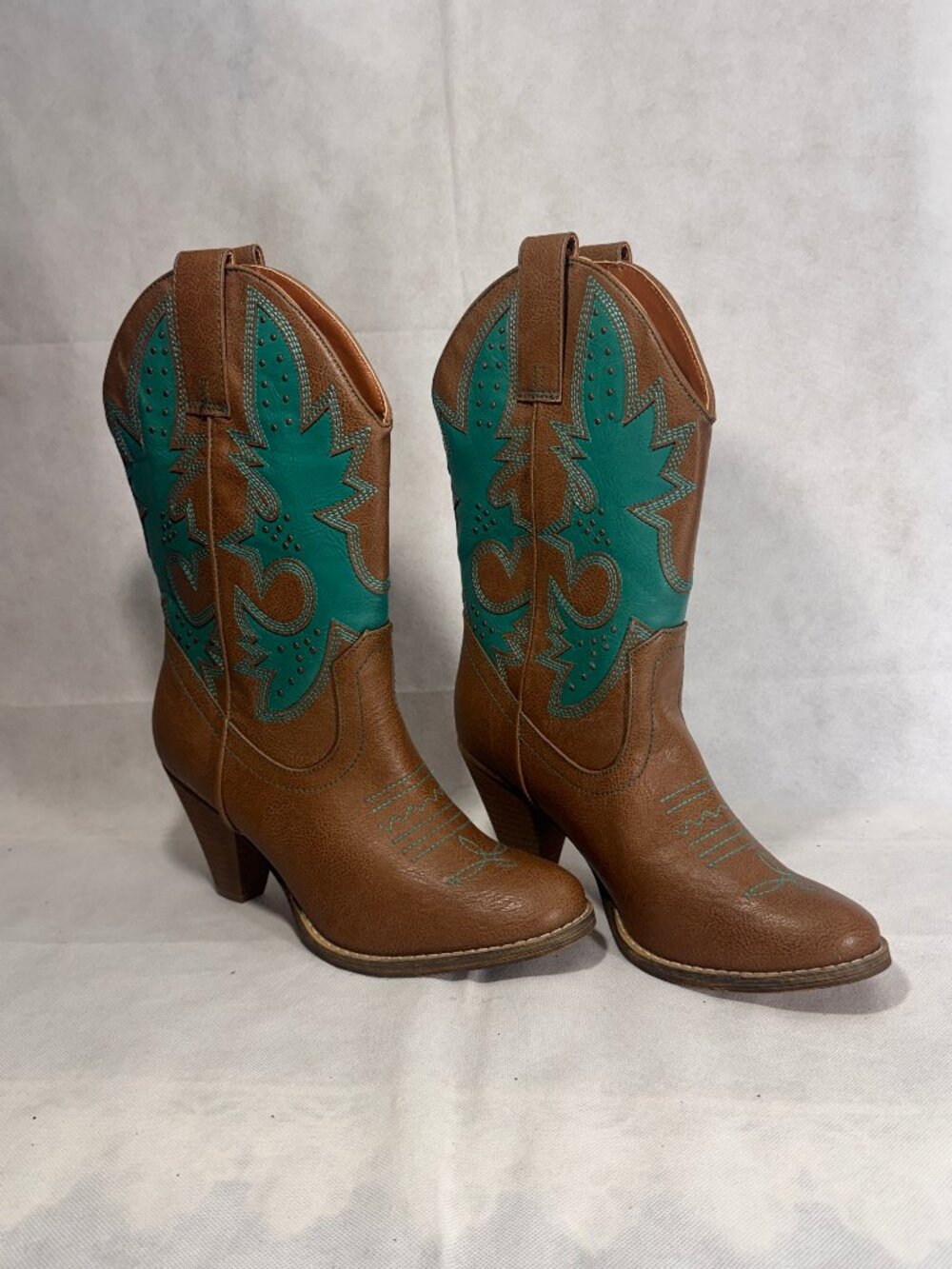 Very Volatile Rio Grande western boots size 8.5